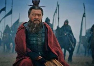 曹操的伯乐鲍信，他死后曹操痛哭十分伤心