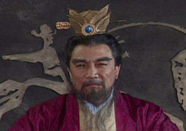 曹操和孙坚的儿子都文武双全，那刘备的儿子呢？