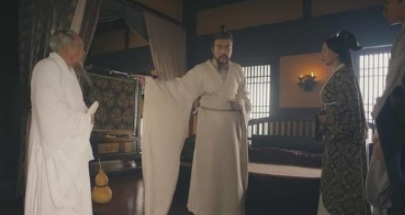 因为曹操的疑心把华佗杀了，今天看来曹操做的没错