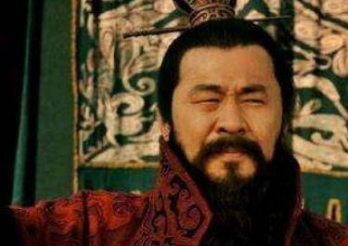 许褚酒醉后，张飞为什么不杀掉他？原因是什么