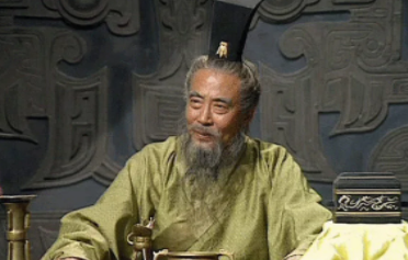 汉末群雄之一的陶谦，杀掉曹操老爹曹嵩结果如何？