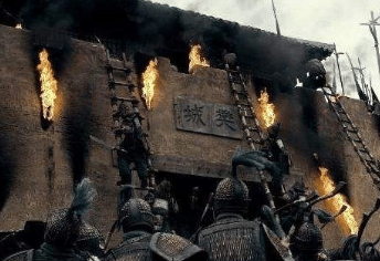 古代打仗攻城时，为什么没有选择用火烧城门？