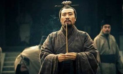 刘备到底是如何看待赵云的？为何不给他升官呢？