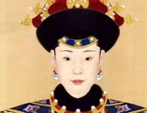 纯惠皇贵妃苏氏生前在宫中的地位如何？她的墓葬中发现了什么？