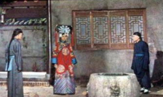 珍妃一心想帮光绪皇帝，慈禧到底是如何对她的？