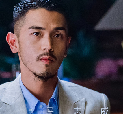《三十而已》饰演梁正贤的人是谁 梁正贤和谁是官配