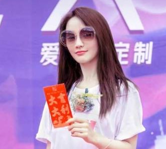 《拜托了！8小时》主演是谁？演绎超现实恋爱剧