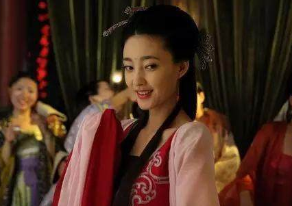 青楼女子接客之前为什么都要祭拜一个人 这人到底是谁