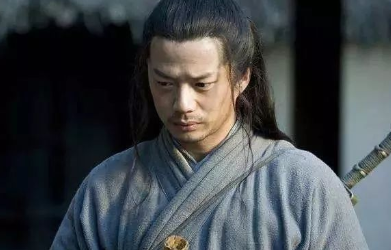 韩信拥兵三十万，他为什么不选择三分天下呢？