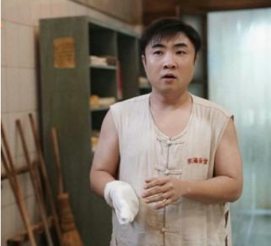 《沐浴之王》什么时候上映 该剧讲述了什么故事