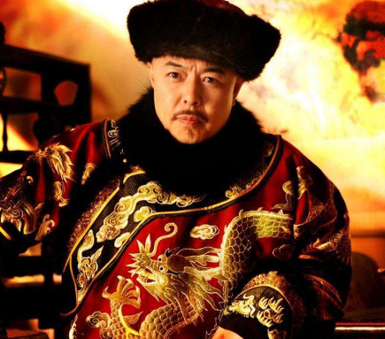 乾隆如果多活几年的话 他就能见到末代皇帝那辈了