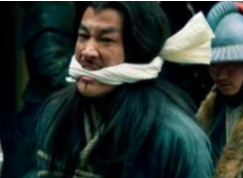 吕布被杀后，曹操是如何对待吕布的家人的？