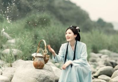 西施服侍了夫差近二十年，他们之间有感情吗？