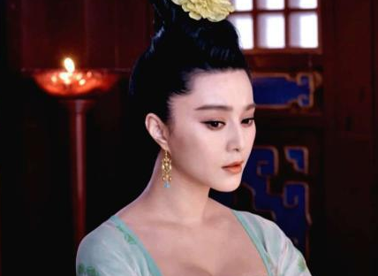 李世民死后武则天就出家当尼姑了 武则天后来是怎么成为李治的老婆的