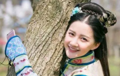 皇太极逼阿巴亥自杀，他的三个儿子就没劝劝吗？