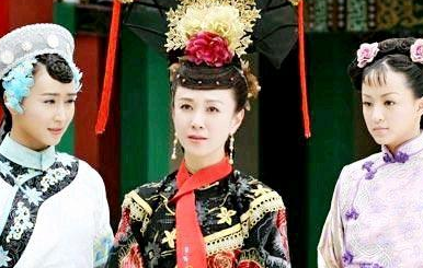 钮祜禄氏为什么会两次被人从墓中挖出？原因是什么