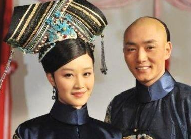 历史上真实的浣碧是什么身份？母族都是皇亲国戚，父系是重臣