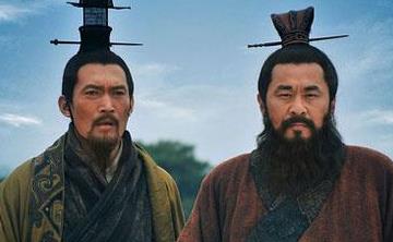 此人曾救过孔融和袁谭，后来还救过曹操？