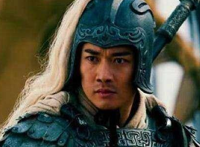 诸葛亮关羽为什么都反对 册封黄忠？原因是什么