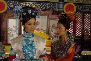德因泽是什么人？她是怎么帮皇太极扳倒两任大妃的