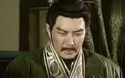 齐诸儿设计想把郑亹杀掉，没想到高渠弥也跟了过来