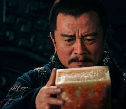 袁术是汉末群雄中的称帝第一人 袁术真的有很大的底气吗