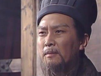 向朗是什么人？诸葛亮为何免去师兄的官职，至死不肯重用？