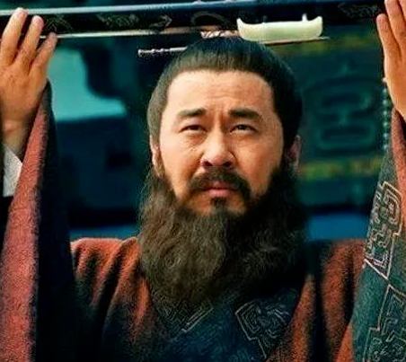 曹操作为一代枭雄 曹操为什么对寡妇如此喜欢