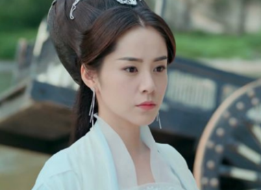 《绝代双骄》怜星是怎么残疾的？她哪里残疾了？