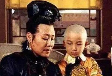 康熙继位之后他的兄弟怎么样了 他们分别是怎么死的
