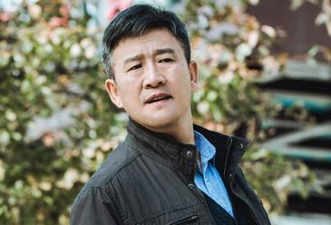 《三叉戟》老夏退休当天死亡，背后是什么原因？