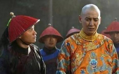 清朝皇帝身边的侍卫是拿刀的 期间为何没有人能买通他们刺杀皇帝