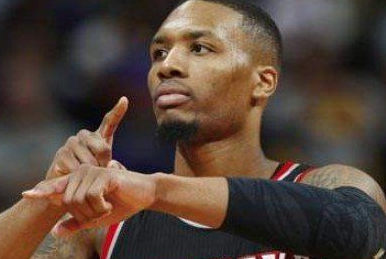 NBA史上最高价的合同签的是谁？又有多贵呢？