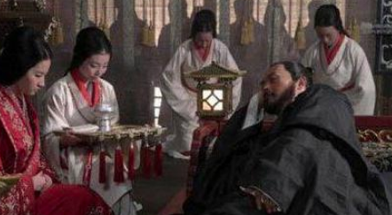 历史上“死因”最奇葩的3位皇帝，死法一个比一个奇葩