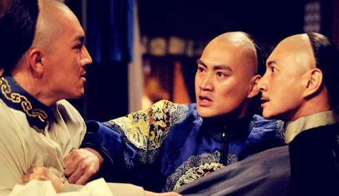 胤禵为什么没有带着自己的十万大军发动叛乱，最终还被囚禁了起来？