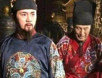 崇祯帝登基后，他是如何用一年的时间清理魏忠贤及其党羽的？