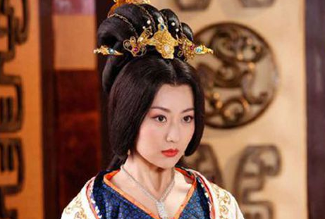 侯巧文是什么人？侯巧文进宫之后经历了什么？