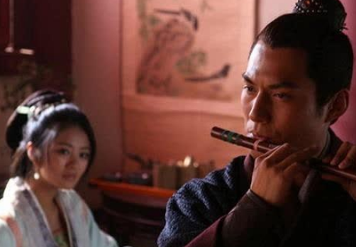 宋江吴用戴宗燕青外出为什么要带着李逵?原因是什么