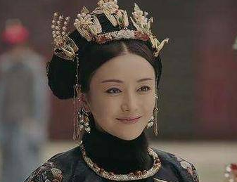 哲妃从未进过皇宫为什么还被封贵妃？原因是什么