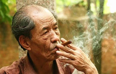 路遥，陈忠实，贾平凹三位作家的作品 对陕西的人民心中的地位有多大