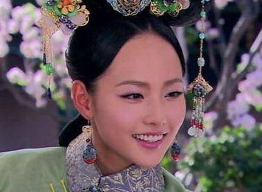 耿氏是怎么从丫鬟走动皇贵妃的位置的？靠的是什么