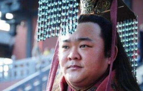 扶不起的阿斗让蜀国和平发展五十年，靠的是诸葛亮吗？