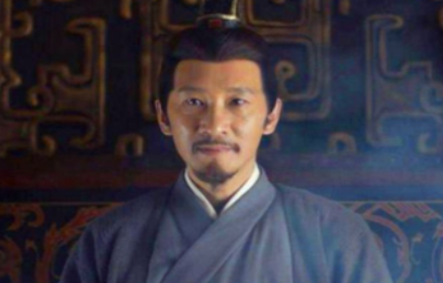 荀彧忠于汉室，为何却还要为乱臣曹操出谋划策呢?