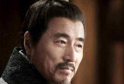历史典故之萧何自污出自于哪里？它的哲学道理是什么？