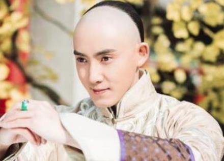 代善跟随努尔哈赤四处征战，他是怎么被废除太子之位的？