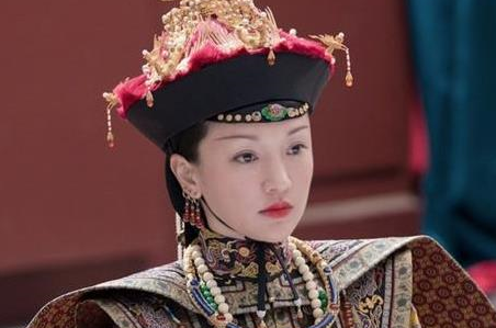 她是清朝最惨妃子，生前是中宫皇后，死后葬礼简陋