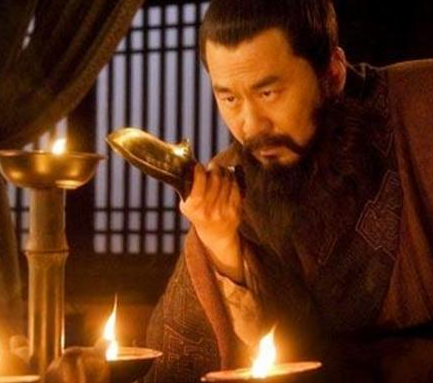 曹操如果不好色会怎么样 统一三国时间就要提前了