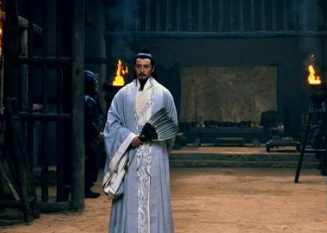 诸葛瞻在诸葛亮去世后为什么没有子承父业？是刘禅在限制他的势力吗?