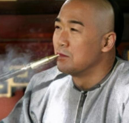 古代烟草最早出现在什么时候 古人抽烟是什么时候开始的