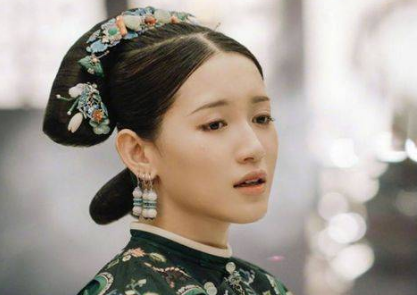 舒穆噜氏为什么当上贵妃之后会被连降三级？她做了什么